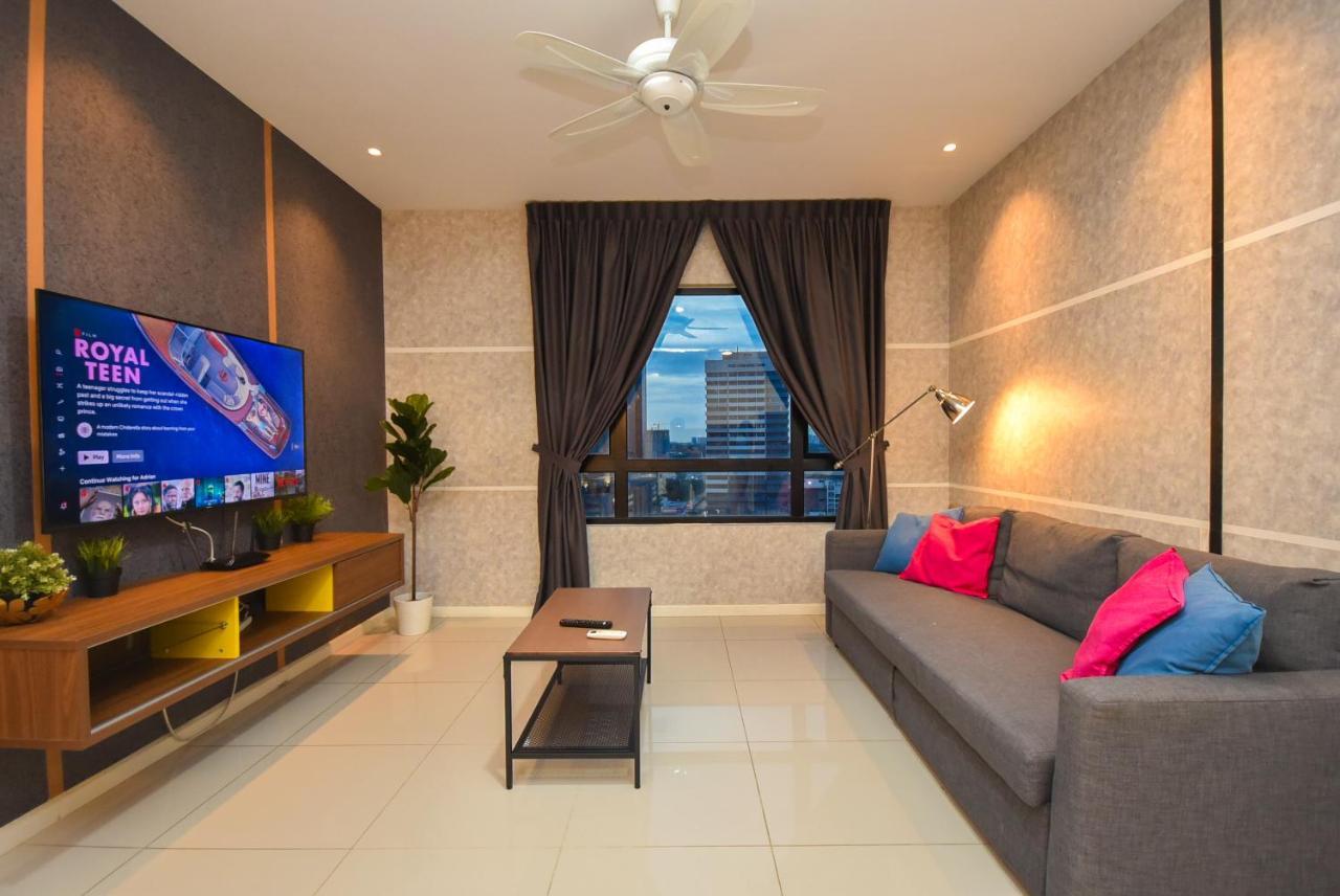 Suasana Residence By Nest Home Johor Bahru Extérieur photo
